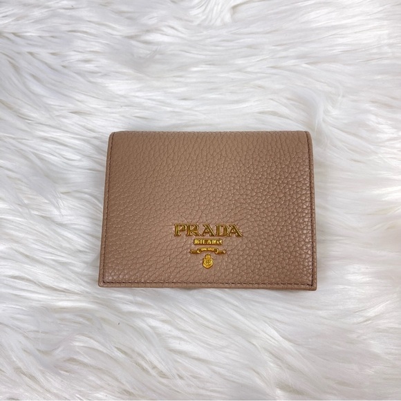 💯 Authentic Prada Small Saffiano Leather Wallet - Picture 2 of 7